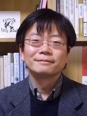 と